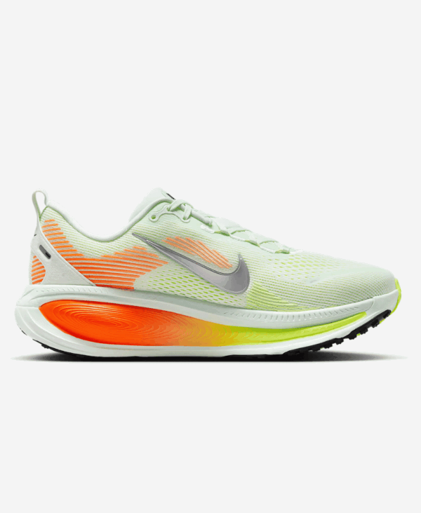 Nike Vomero 18 - Cushioned Running Shoes for Men | Smooth & Supportive Ride